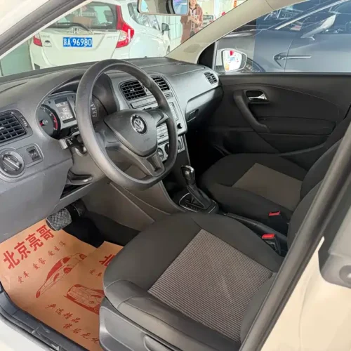 Used Volkswagen Polo 2016 1.4L automatic fashion model