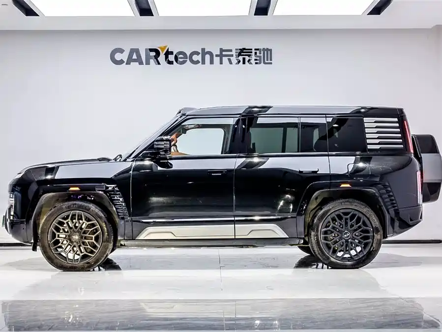 Used BYD Yangwang U8 2023 Deluxe Edition