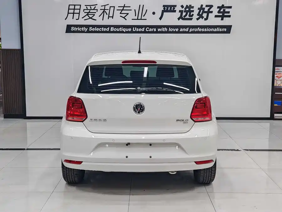 Used Volkswagen Polo 2016 1.6L automatic comfort model