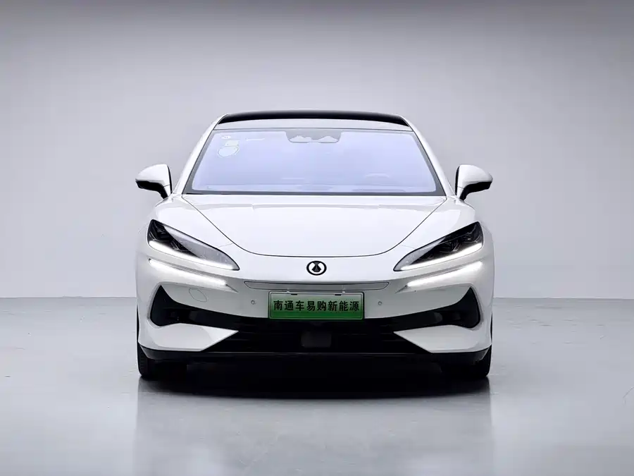 Used Denza Z9 2024 1100km four-wheel drive Max version