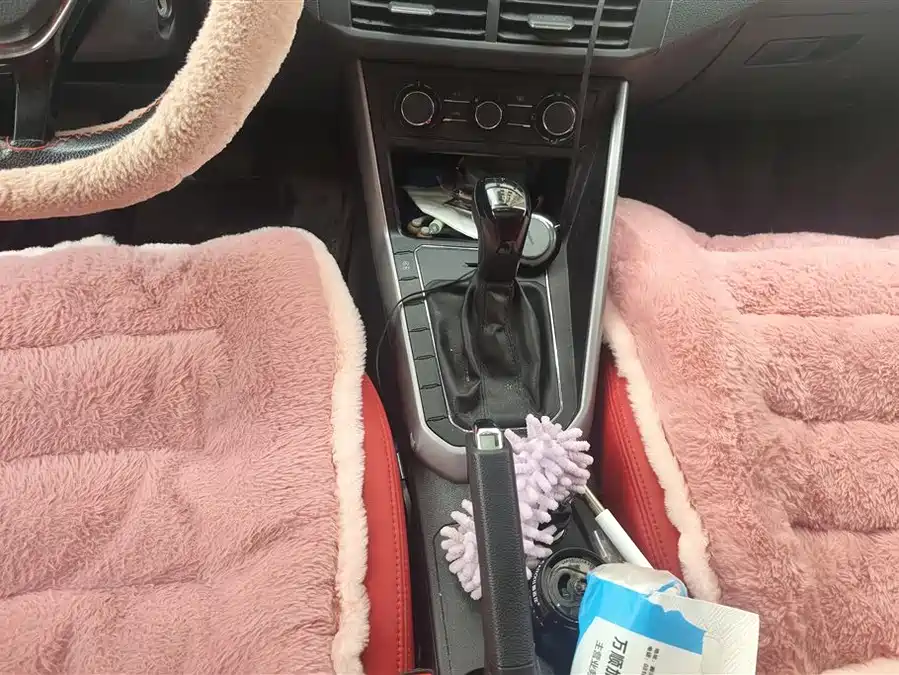 900x675_0_q87_c42_autohomecar__ChxpVWmhdceAXnijAAJTyPf1m-8954.jpg.webp Used Volkswagen Polo 2021 Plus 1.5L Automatic Panoramic Enjoyment Edition