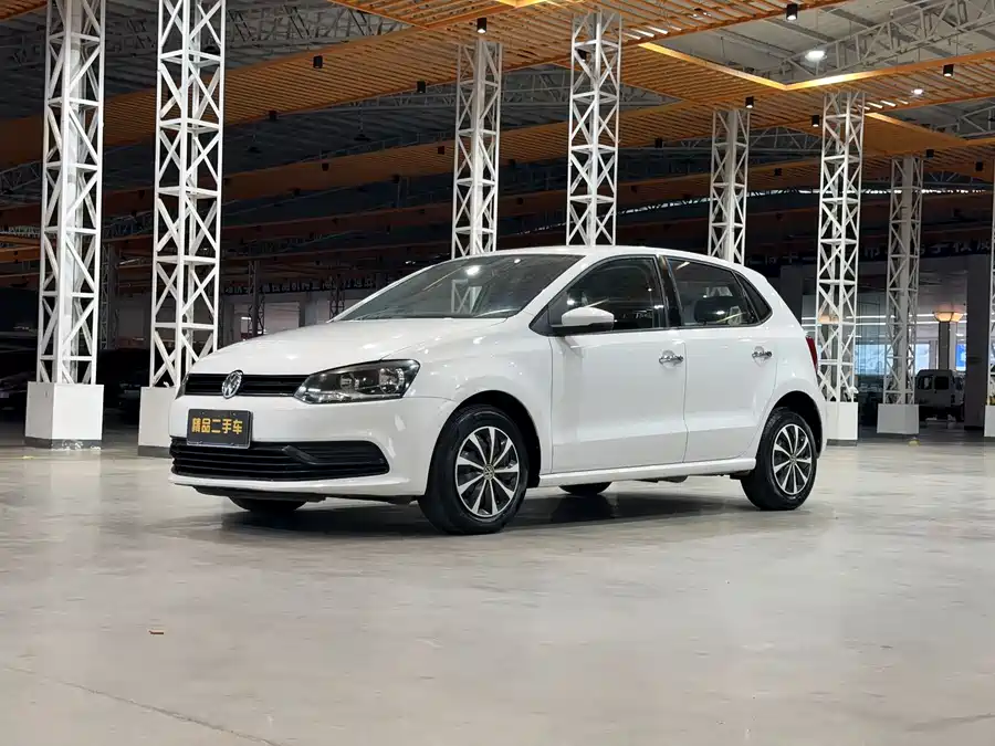 Used Volkswagen Polo 2016 1.4L automatic fashion model
