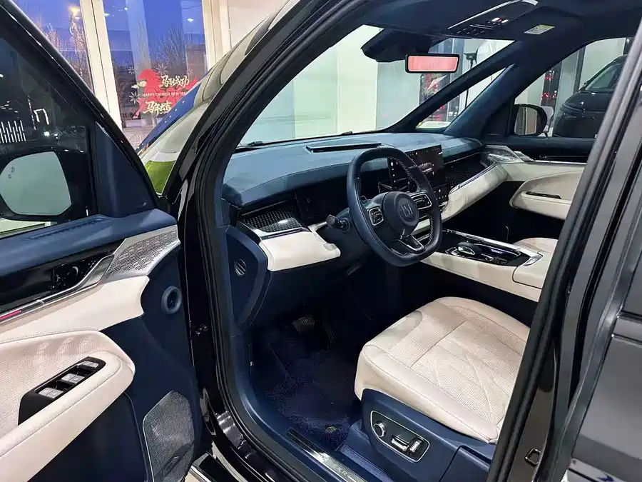 Used Zeekr 009 2024 six-seat executive version four-wheel drive 108kWh