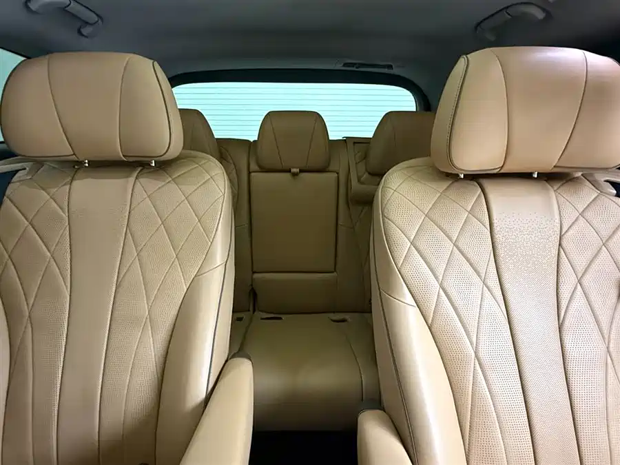 Used Denza D9 2022 EV 600 four-wheel drive flagship model