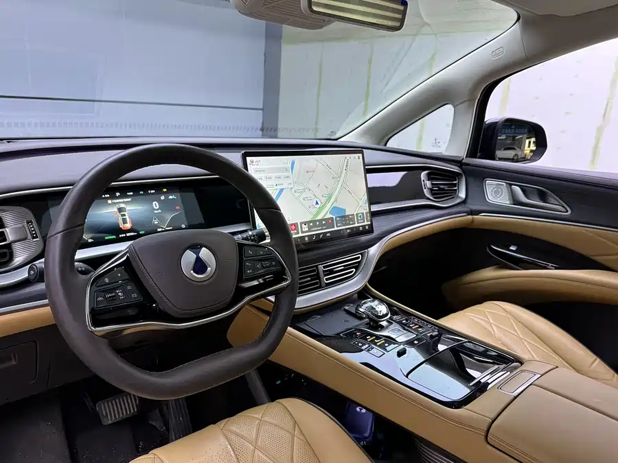 900x675_0_q87_c42_autohomecar__ChxpVWmj5_OAacCFAAjYnHDytxM683.jpg.webp Used Denza D9 2024 DM-i 980 four-wheel drive premium model