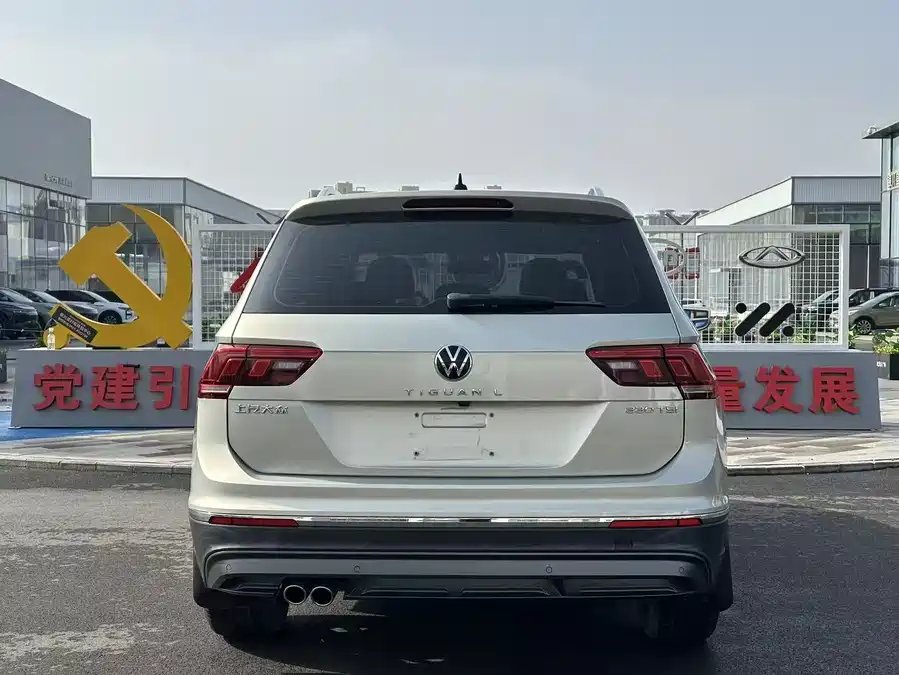 Used Volkswagen Tiguan L 2021 330TSI automatic two-wheel drive smart version