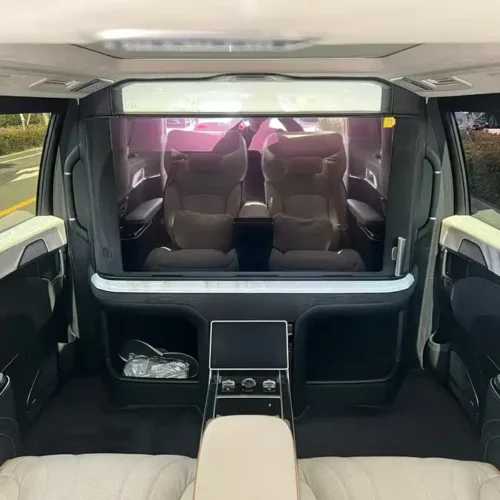 900x675_0_q87_c42_autohomecar__ChxpVWmlIwqABvlGAAUWt9pRbvI186.jpg.webp Used Zeekr 009 2024 Model Glory