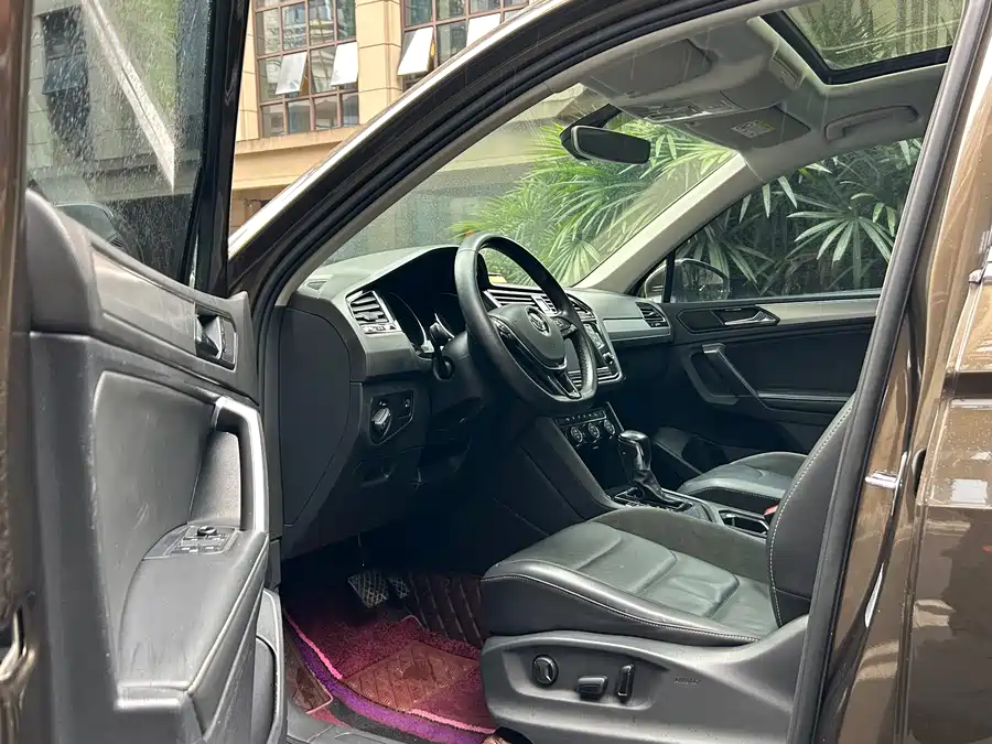 Used Volkswagen Tiguan L 2018 330TSI automatic two-wheel drive luxury version