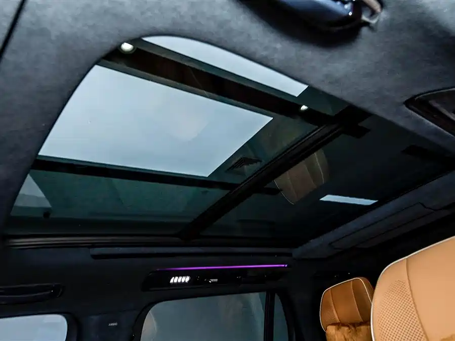 900x675_0_q87_c42_autohomecar__ChxpVWmmVU2ASRjJAAEzJ_gvUqw818.jpg.webp Used Zeekr 9X 2025 Hyper Edition 70kWh