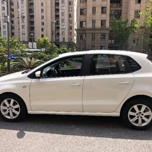 Used Volkswagen Polo 2011 1.6L automatic cool version
