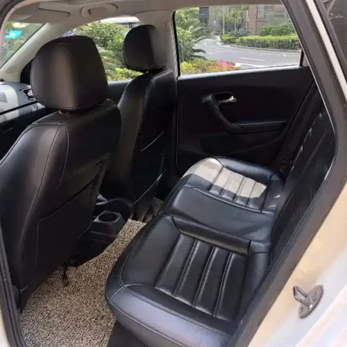 Used Volkswagen Polo 2011 1.6L automatic cool version