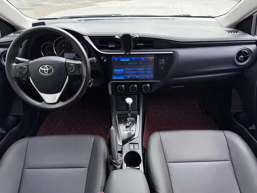 Used Toyota Corolla 2017 facelift 1.2T S-CVT GL