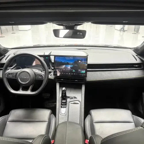 900x675_0_q87_c42_autohomecar__ChxpVWmml0uAXUSaAAhhdQ-KuQ8715.jpg.webp Used Lynk & Co 03 2023 1.5TD DCT Plus