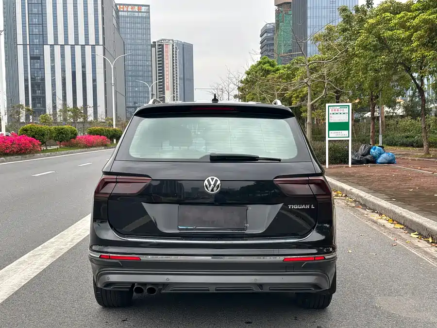 Used Volkswagen Tiguan L 2017 330TSI automatic two-wheel drive flagship version