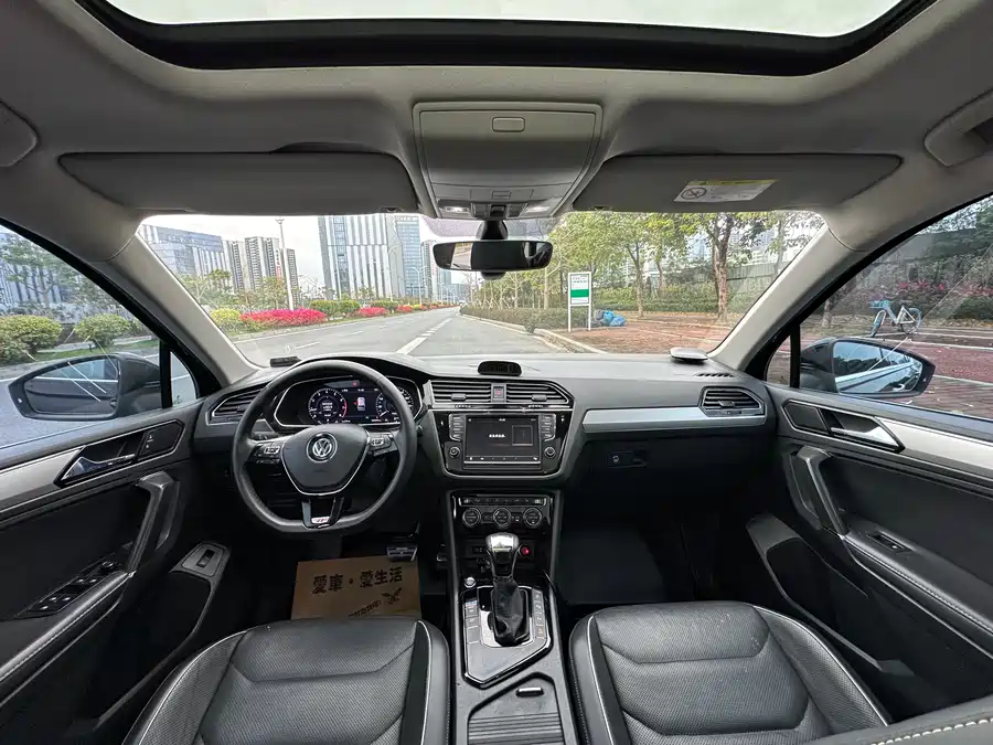 Used Volkswagen Tiguan L 2017 330TSI automatic two-wheel drive flagship version