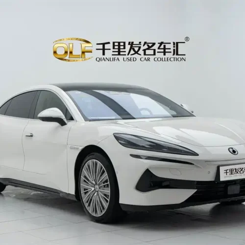 900x675_0_q87_c42_autohomecar__ChxpVWmn2gWAGT6-AAEe47IdIO4733.jpg.webp Used Denza Z9 2024 1100km four-wheel drive Ultra version