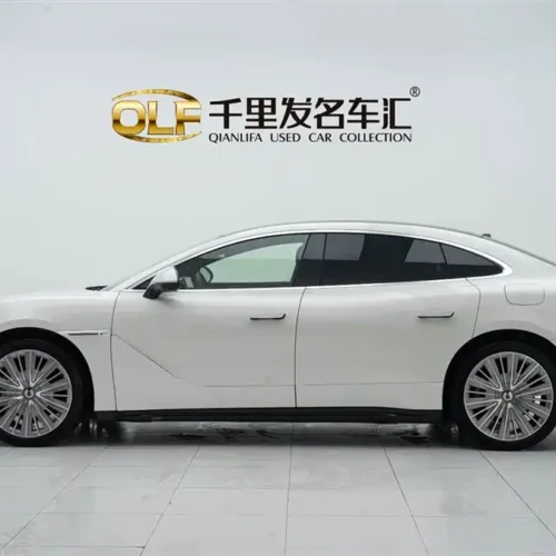 900x675_0_q87_c42_autohomecar__ChxpVWmn2gaAcg5GAAEJwarX2AU872.jpg.webp Used Denza Z9 2024 1100km four-wheel drive Ultra version