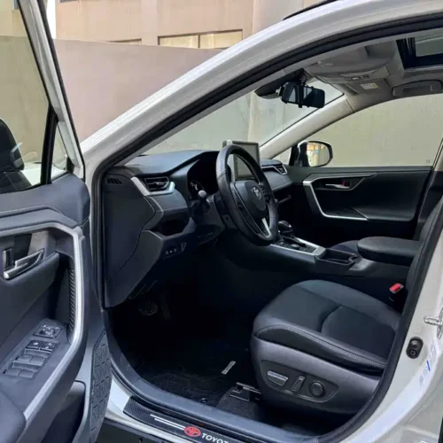 Used Toyota RAV4 Rongfang 2020 2.0L CVT four-wheel drive premium version