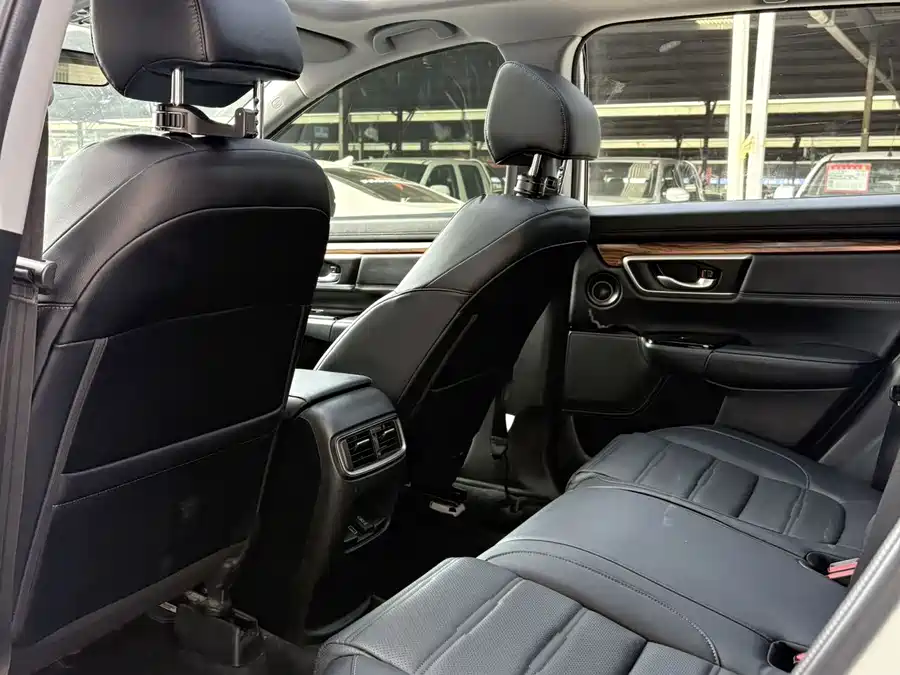 900x675_0_q87_c42_autohomecar__ChxpVWmphQmAICh5AAO-yu0SYps519.jpg.webp Used Honda CR-V 2019 240TURBO CVT two-wheel drive fashion version National V