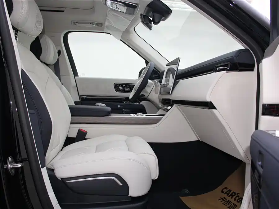 900x675_0_q87_c42_autohomecar__ChxpVWmqmCKAWMcJAAFn4J4QGsc510.jpg.webp Used Zeekr 9X 2025 Hyper Edition 70kWh