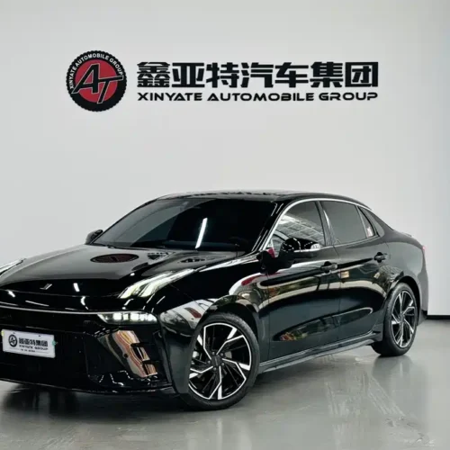 900x675_0_q87_c42_autohomecar__ChxpVWmqrESAW-QqAAbIA0j92Lg586.jpg.webp Used Lynk & Co 03 2023 1.5TD DCT Pro