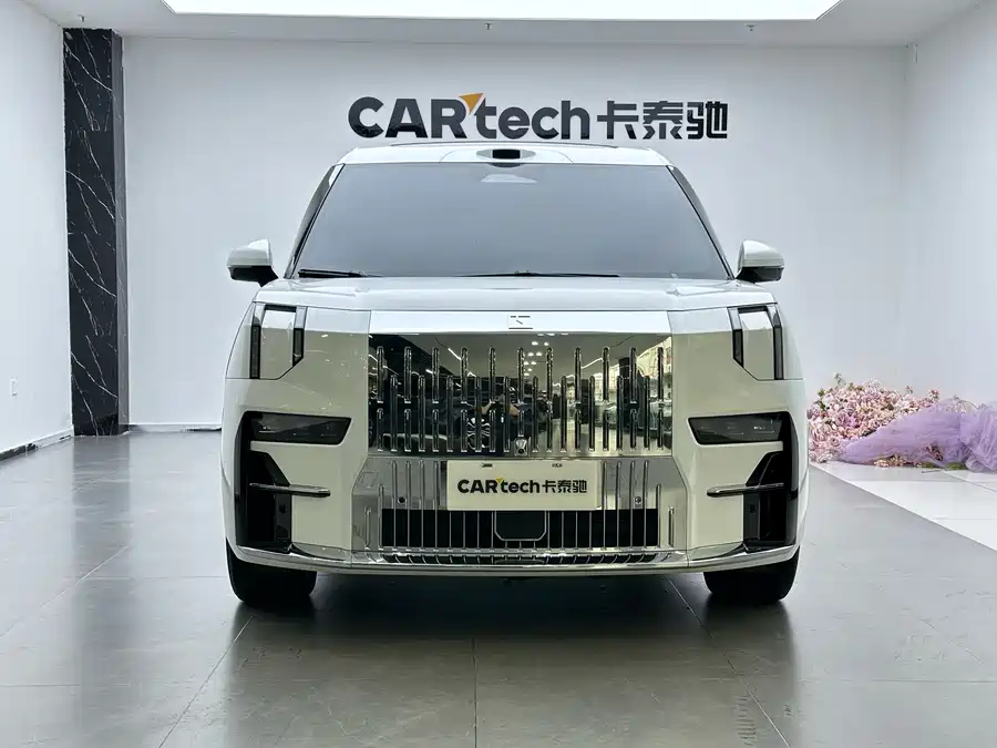 Used Zeekr 009 2024 six-seat executive version four-wheel drive 108kWh