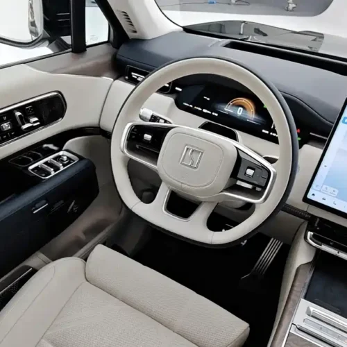 900x675_0_q87_c42_autohomecar__ChxpVWmr2KaAEqoCAASe06NUKNg607.jpg.webp Used Zeekr 9X 2025 Hyper Edition 70kWh