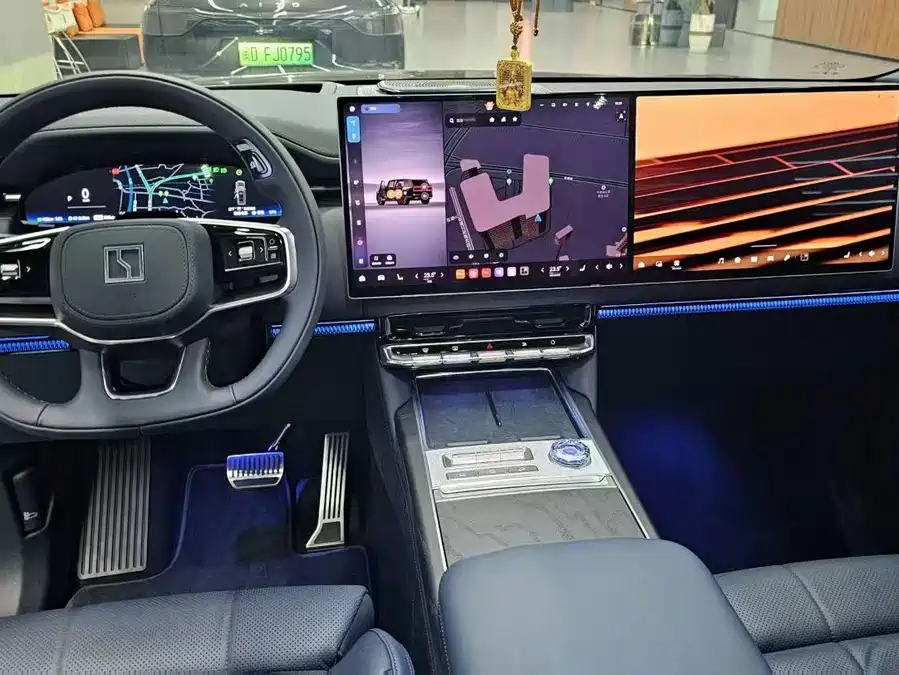 900x675_0_q87_c42_autohomecar__ChxpVWmr7dKAKYyQAARtRBEeiIA351.jpg.webp Used Zeekr 9X 2025 Hyper Edition 70kWh