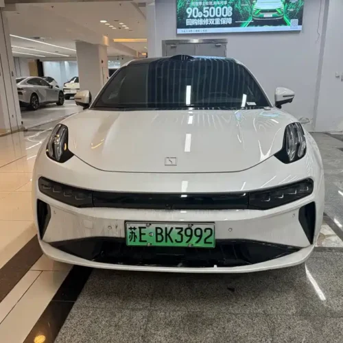 900x675_0_q87_c42_autohomecar__ChxpVWmrhsGAID8bAAnpj_VmVps768.jpg.webp Used Zeekr 001 2025 YOU version 100kWh four-wheel drive