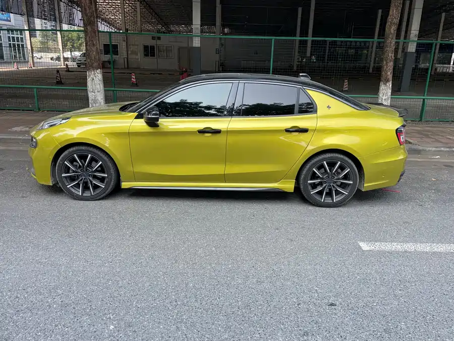 900x675_0_q87_c42_autohomecar__ChxpVWmrosqADqYEAA4Eo1Z-5Mo257.jpg.webp Used Lynk & Co 03 2019 03+ 2.0TD Automatic Wind Control Edition