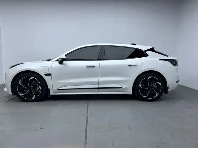 900x675_0_q87_c42_autohomecar__ChxpVWmtOMCACRcAAAByLPDd5pg789.jpg.webp Used Zeekr 001 2021 model long endurance dual motor WE version