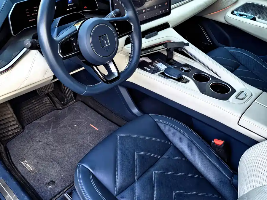 900x675_0_q87_c42_autohomecar__ChxpVWmtVMaAWeG8AAixOkiLUV8354.jpg.webp Used Zeekr 001 2023 WE version 86kWh