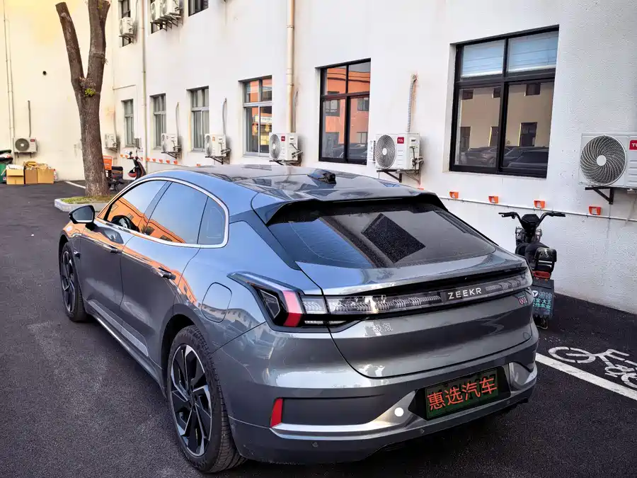900x675_0_q87_c42_autohomecar__ChxpVWmtVMiAF2azAAo1-zaJ298727.jpg.webp Used Zeekr 001 2023 WE version 86kWh