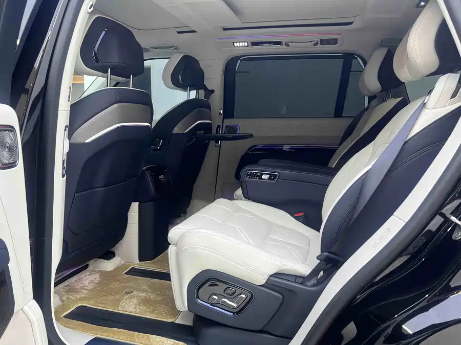 900x675_0_q87_c42_autohomecar__ChxpVWmuiIyAftgrAASr5JYhbjM480.jpg.webp Used Zeekr 9X 2025 Hyper Edition 70kWh