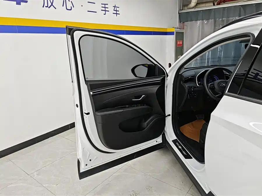 900x675_0_q87_c42_autohomecar__ChxpVWmv9DKAYk7IAAF553uoCHU531.jpg.webp Used Hyundai Tucson 2023 Used Hyundai Tucson L 1.5T automatic two-wheel drive GLX Elite Edition