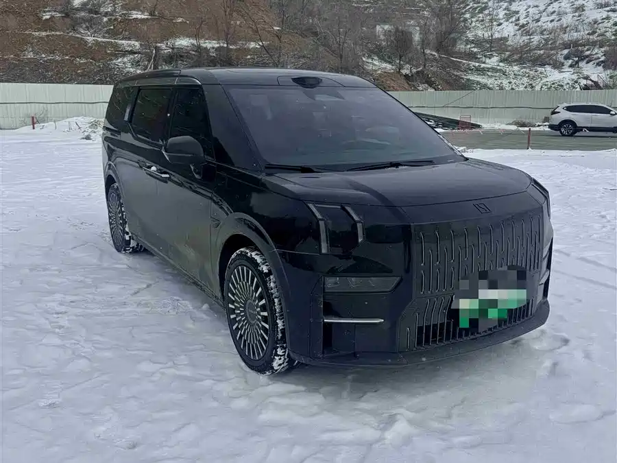 900x675_0_q87_c42_autohomecar__ChxpVWmvfduACeOVAAN27BhD4Yk091.jpg.webp Used Zeekr 009 2024 seven-seat aisle version four-wheel drive 108kWh