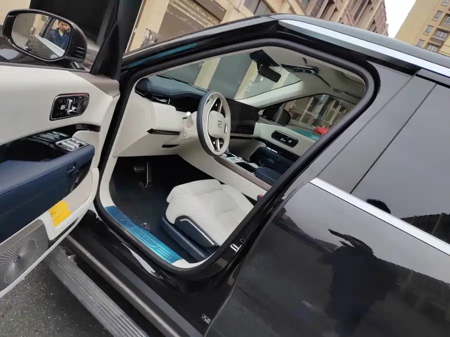 Used Zeekr 9X 2025 Hyper Edition 70kWh