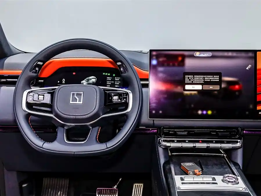 900x675_0_q87_c42_autohomecar__ChxpVWmw4OeAKwkLAAGrZCcvStE421.jpg.webp Used Zeekr 9X 2025 Yao Black Edition 70kWh