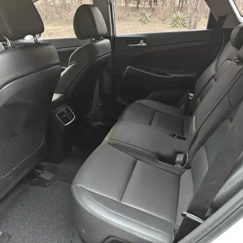 900x675_0_q87_c42_autohomecar__ChxpVWmwJyWAAs90AAT7YXk3M0I826.jpg.webp Used Hyundai Tucson 2015 1.6T dual-clutch two-wheel drive intelligent model