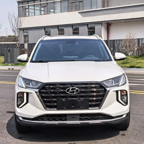 900x675_0_q87_c42_autohomecar__ChxpVWmxEs6AUXN_AAmo7hT9fes513.jpg.webp Used Hyundai Tucson 2020 280TGDi 2WD GLS Smart Connected Edition National VI