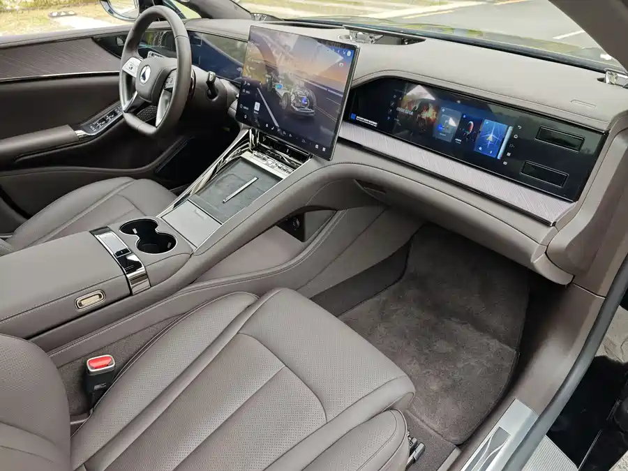 900x675_0_q87_c42_autohomecar__ChxpVWmxF8uAclJ-AAbrYsqz-sM002.jpg.webp Used Denza Z9 2024 1100km four-wheel drive Ultra version