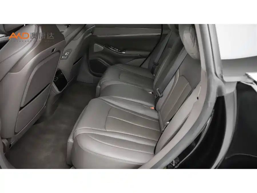 Used Denza Z9 2024 1100km four-wheel drive Max version
