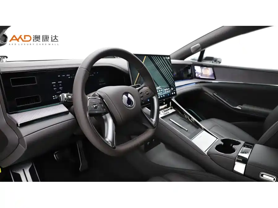 900x675_0_q87_c42_autohomecar__ChxpVWmxaWaALTr4AAE8l9ru5VA969.jpg.webp Used Denza Z9 2024 1100km four-wheel drive Ultra version