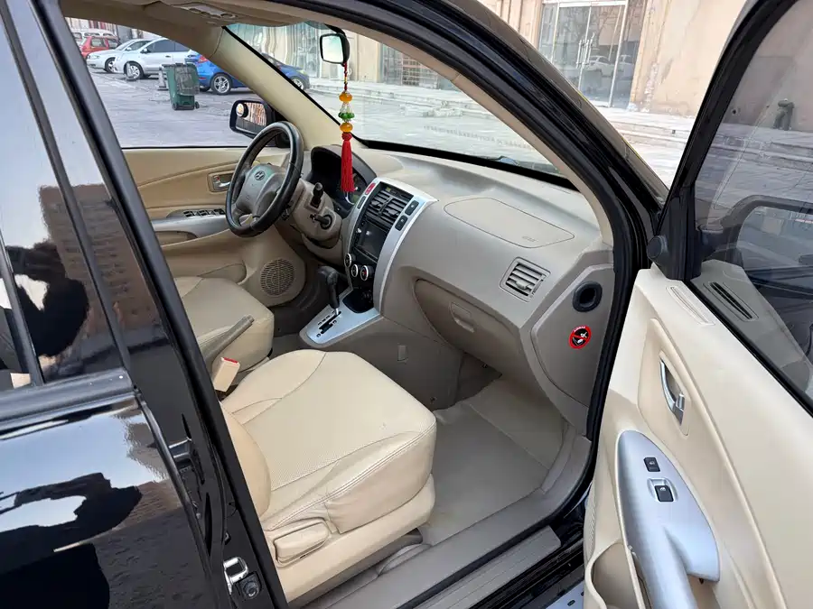 Used Hyundai Tucson 2013 2.0L automatic two-wheel drive comfort model