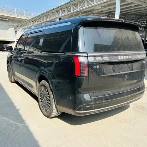Used Zeekr 009 2024 six-seat executive version four-wheel drive 108kWh