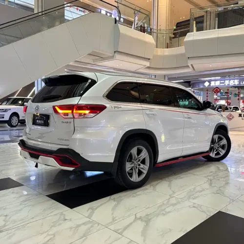 Used Toyota Highlander 2018 2.0T four-wheel drive luxury version