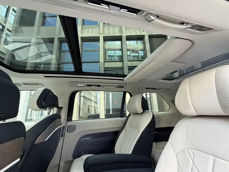 900x675_0_q87_c42_autohomecar__ChxpVWmyZiKARecEAAgzuAEM95k205.jpg.webp Used Zeekr 9X 2025 Hyper Edition 70kWh