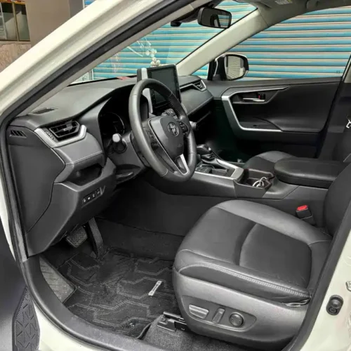 Used Toyota RAV4 Rongfang 2020 2.0L CVT four-wheel drive fashion version