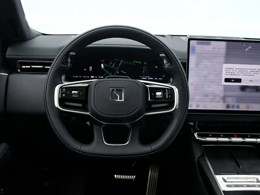 900x675_0_q87_c42_autohomecar__ChxpVWmybuOAAgh0AAE8HXLKKcM154.jpg.webp Used Zeekr 9X 2025 Hyper Edition 70kWh