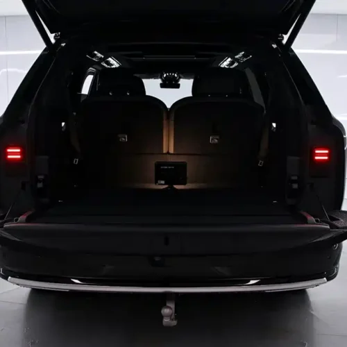 900x675_0_q87_c42_autohomecar__ChxpVWmybuSALtsxAAEP1JJVWks755.jpg.webp Used Zeekr 9X 2025 Hyper Edition 70kWh